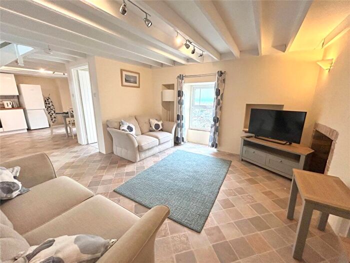 2 Bedroom Terraced House For Sale In Bridge Street, Hakin, Milford Haven, Pembrokeshire, SA73