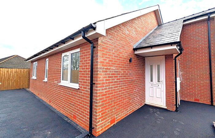 3 Bedroom Bungalow To Rent In Bolton Road, Chorley, Lancashire, PR7