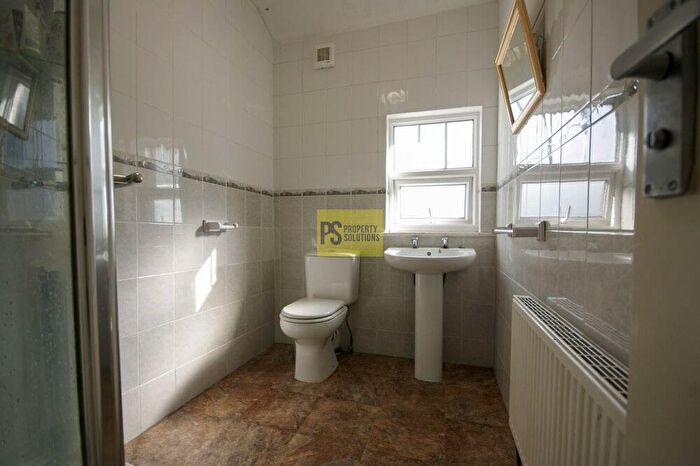 5 Bedroom Terraced House To Rent In Oak Tree Lane, Selly Oak, Birmingham, B29