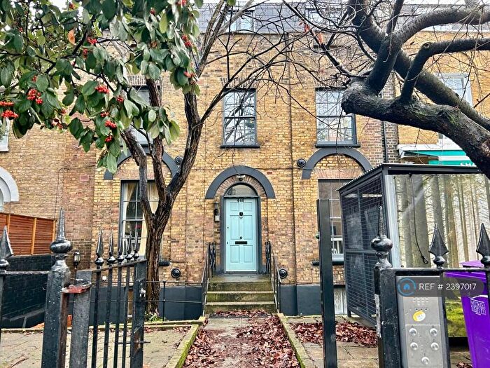 1 Bedroom Flat To Rent In Hackney Road, London, E2