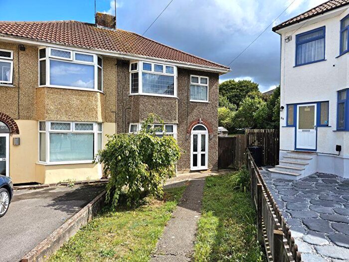 3 Bedroom Semi-Detached House To Rent In Kingsholme Road, Kingswood, Bristol, BS15