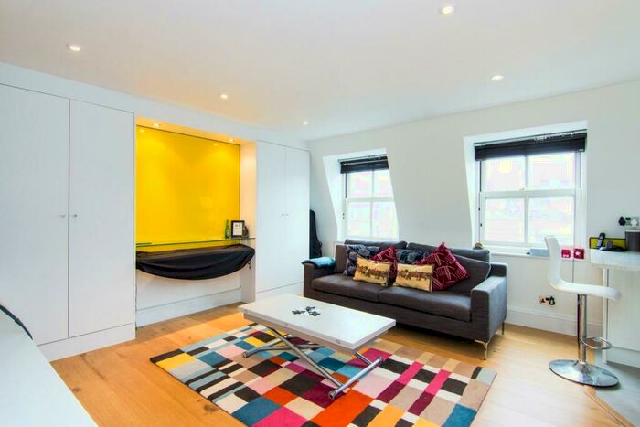2 Bedroom Apartment To Rent In Fleet Road, South End Green, NW3