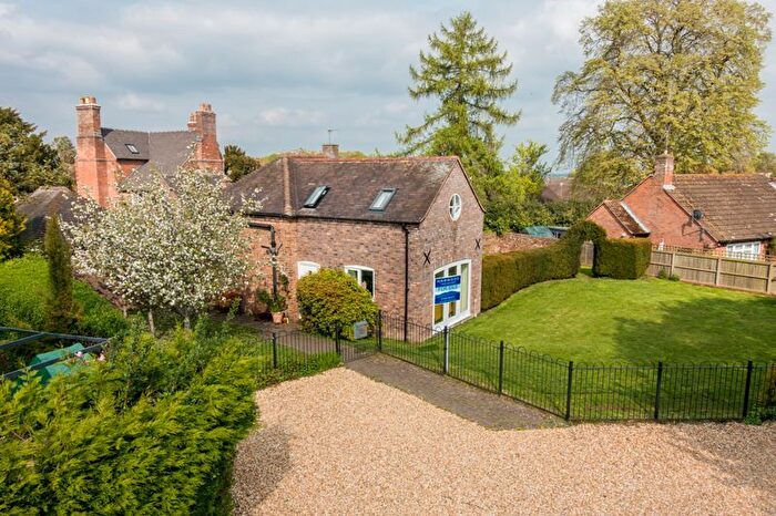 2 Bedroom Cottage For Sale In Cumberland Mews, Broseley, TF12