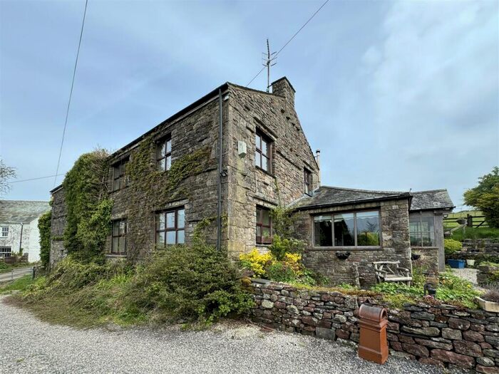 3 Bedroom Barn Conversion For Sale In Kendal, LA8