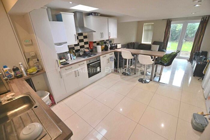 6 Bedroom Terraced House To Rent In Hatherley Road, Reading, RG1