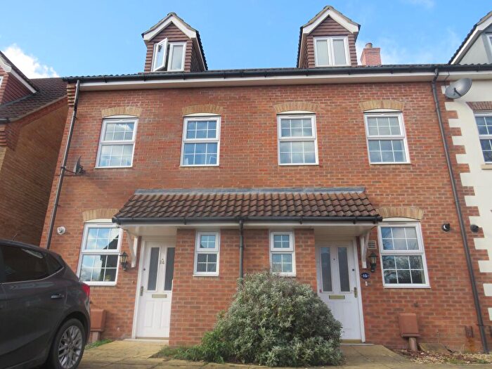 3 Bedroom House To Rent In Ravel Close, Stamford, PE9