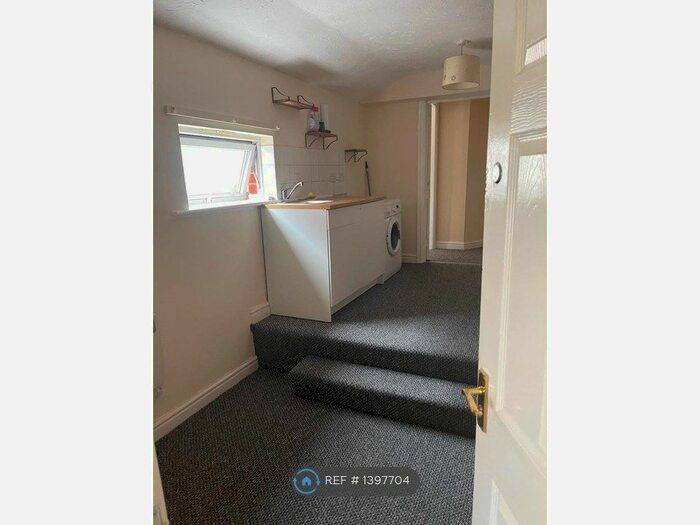2 Bedroom Flat To Rent In High Street, Golborne, Warrington, WA3