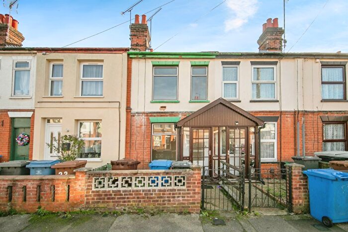 3 Bedroom Terraced House For Sale In Riverside Road, Ipswich, IP1