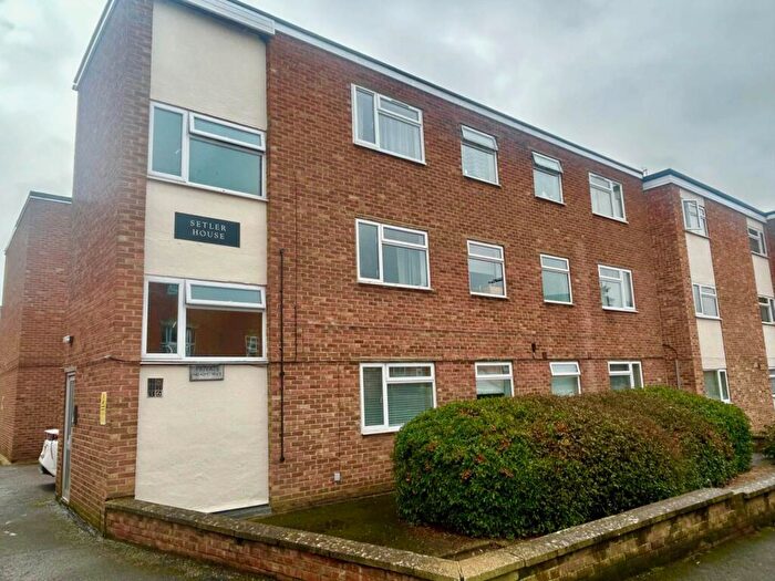 1 Bedroom Apartment For Sale In Setler House, Banbury, OX16