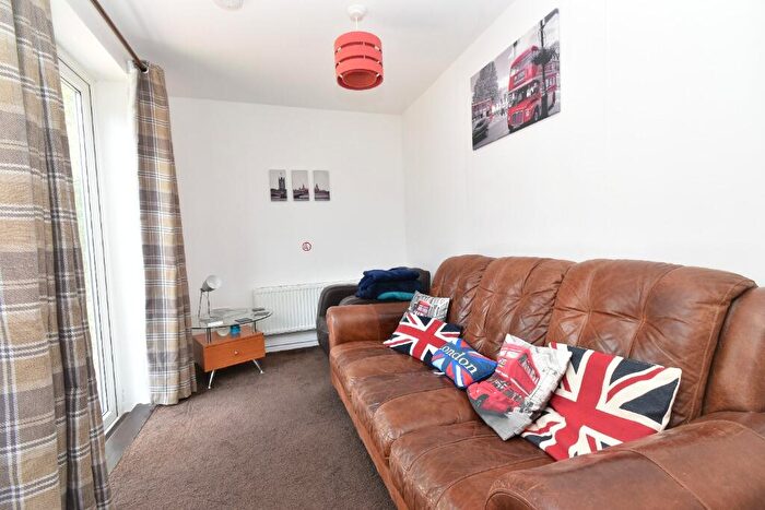 1 Bedroom Semi-Detached House To Rent In Darrell Place, Earlham, Norwich, NR5