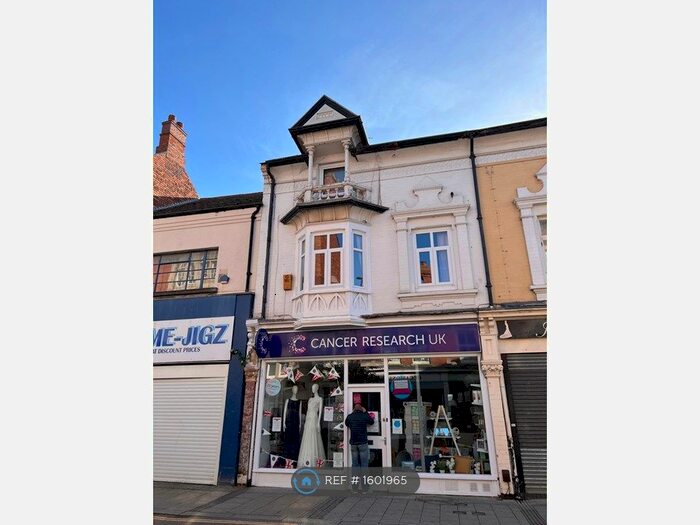 2 Bedroom Flat To Rent In High Street, Rushden, NN10