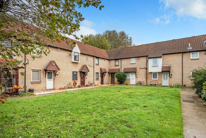 1 Bedroom Property To Rent In Abbey Gardens, Bermondsey, London, SE16