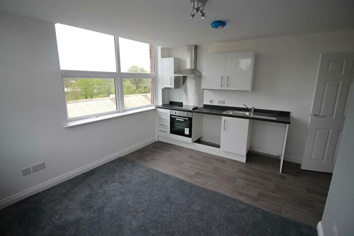 1 Bedroom Apartment To Rent In Grey Street, Ashton-under-Lyne, OL6