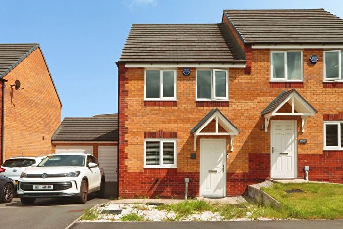 3 Bedroom Semi Detached House For Sale In Rawson Close, Sheffield, S2