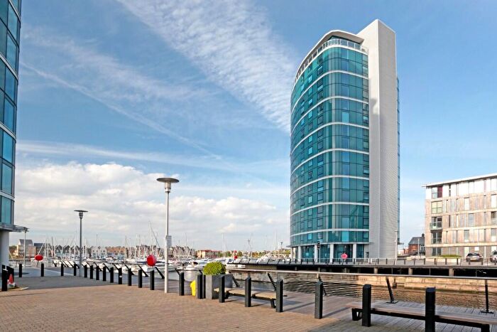1 Bedroom Apartment For Sale In Chatham Quays, Dock Head Road, Chatham, Kent, ME4