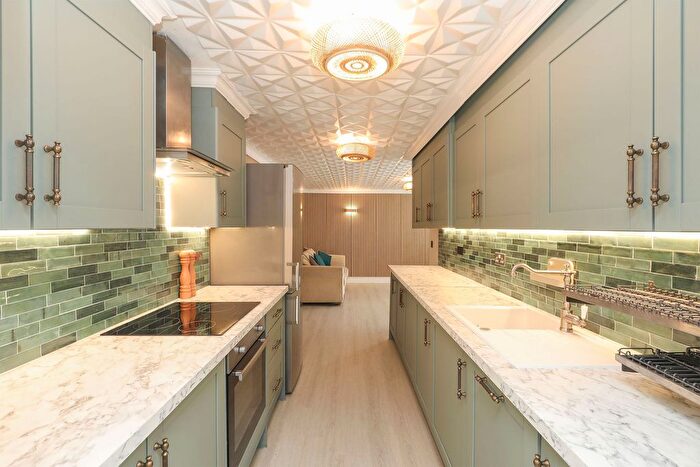 2 Bedroom Terraced House For Sale In Dorset Street, Sheffield, S10