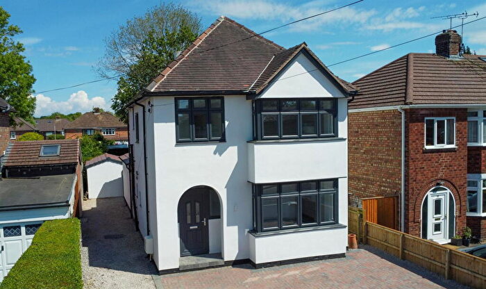 3 Bedroom Detached House For Sale In Greenfields Avenue, Bromborough, CH62