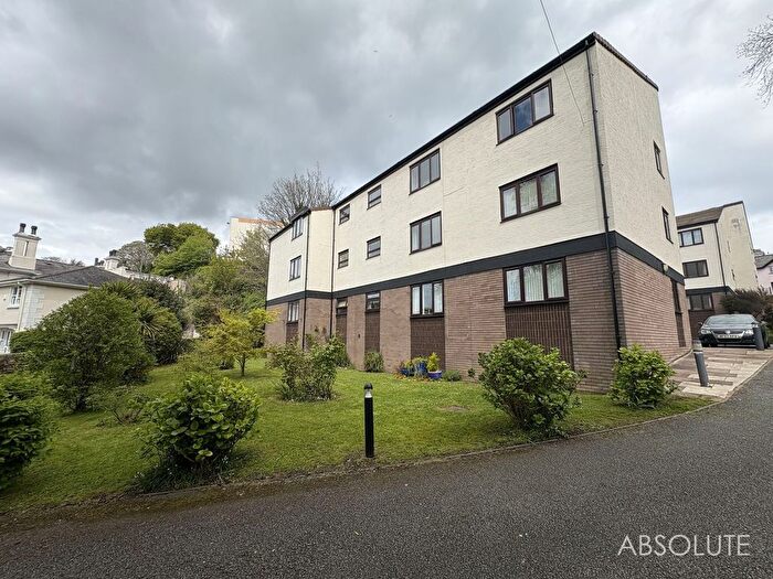 3 Bedroom Flat To Rent In Torwood Gardens Road, Torquay, TQ1
