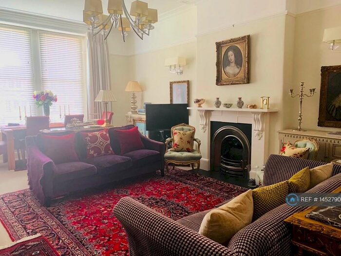 2 Bedroom Flat To Rent In Apsley Rd, Bristol, BS8