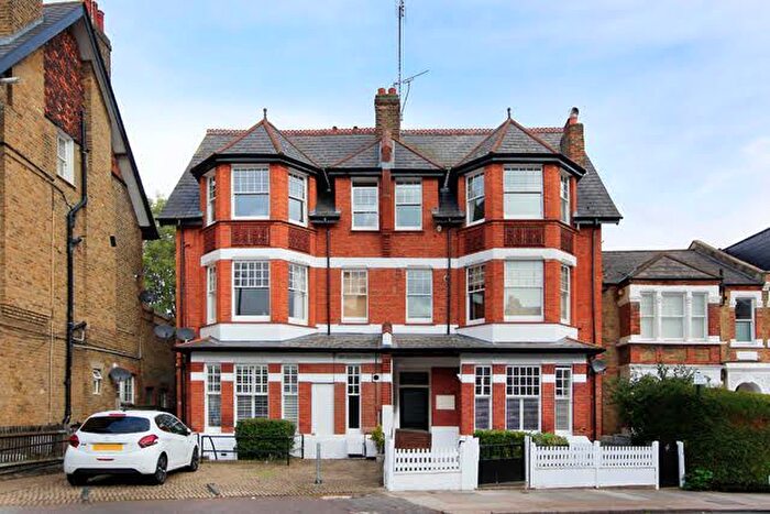 1 Bedroom Flat For Sale In Oakhill Road, London, SW15