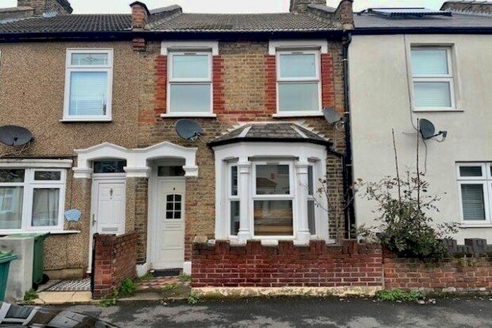 2 Bedroom Property To Rent In Selby Road, London, E13