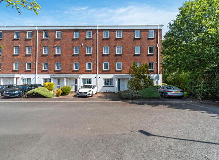 2 Bedroom Apartment / Flats For Sale In Fortwilliam Grange, Belfast, BT15