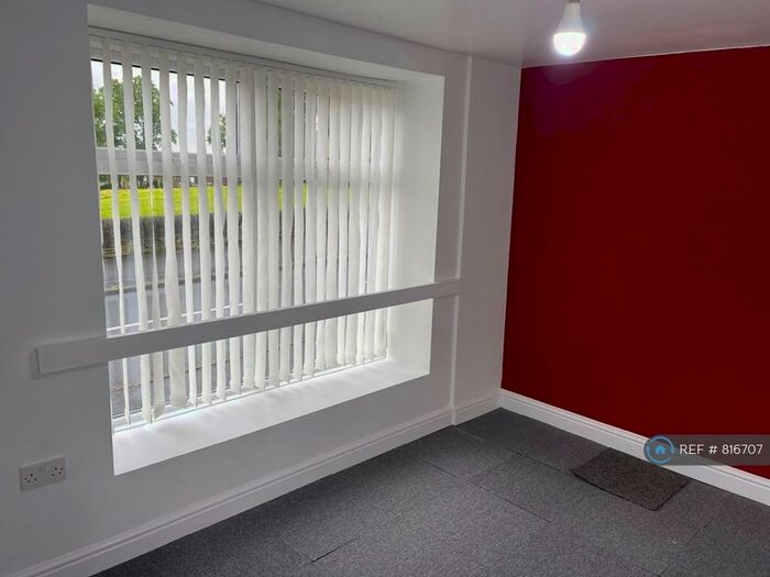 1 Bedroom Flat To Rent In Church Street, Stalybridge, SK15