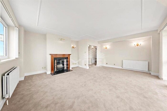 2 Bedroom Apartment To Rent In Antrim Grove, Belsize Park, London, NW3