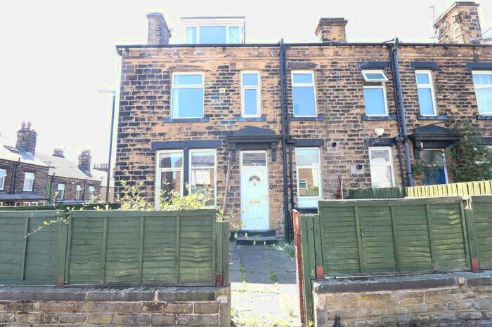 3 Bedroom Terraced House To Rent In Rosemont Street, Leeds, West Yorkshire, Uk, LS13