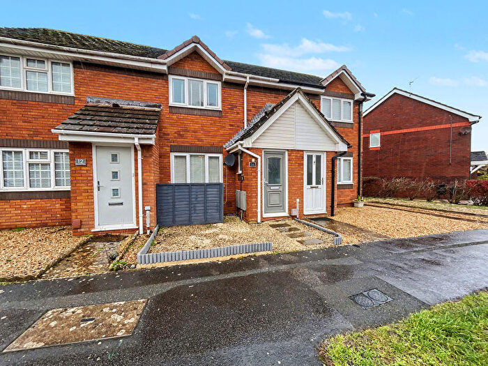 2 Bedroom Terraced House For Sale In Christchurch, BH23