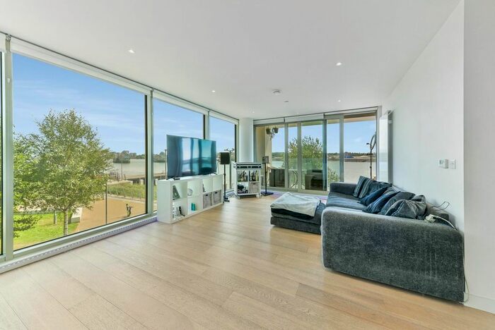 2 Bedroom Flat To Rent In Liner House, Royal Wharf, E16