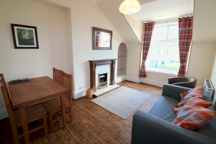 1 Bedroom Flat To Rent In Bedford Place, Aberdeen, AB24