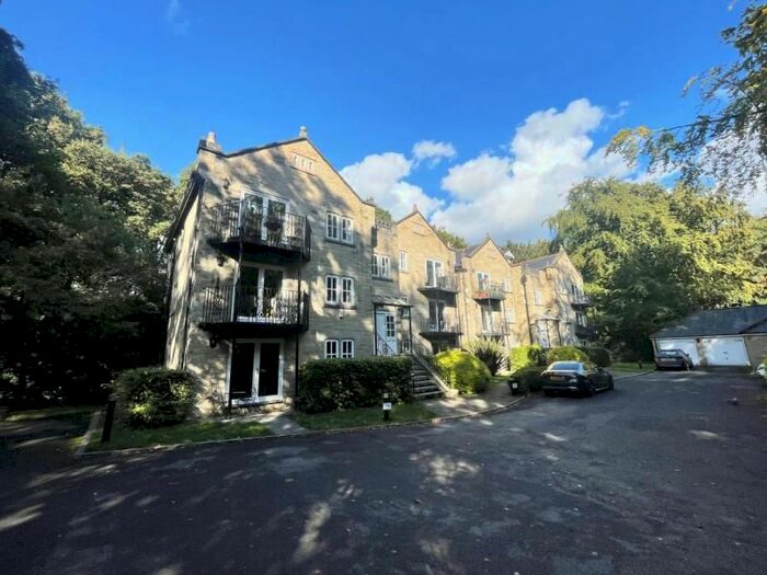 2 Bedroom Flat To Rent In Quarry Dene, Weetwood, Leeds, LS16