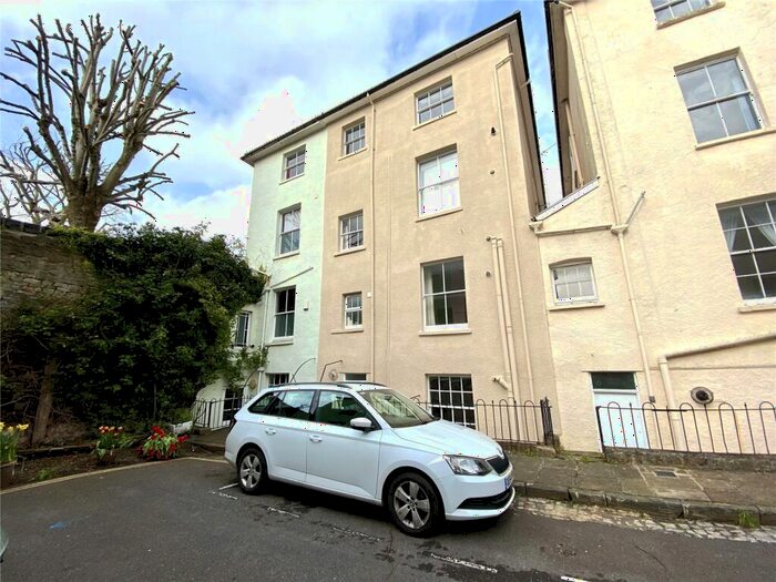 1 Bedroom Apartment To Rent In Highbury Villas, Kingsdown, Bristol, BS2