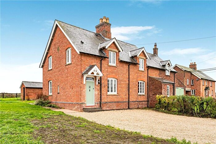 2 Bedroom Semi-Detached House To Rent In Manor Farm Cottages, Ardley Road, Middleton Stoney, Bicester, Oxfordshire, OX25