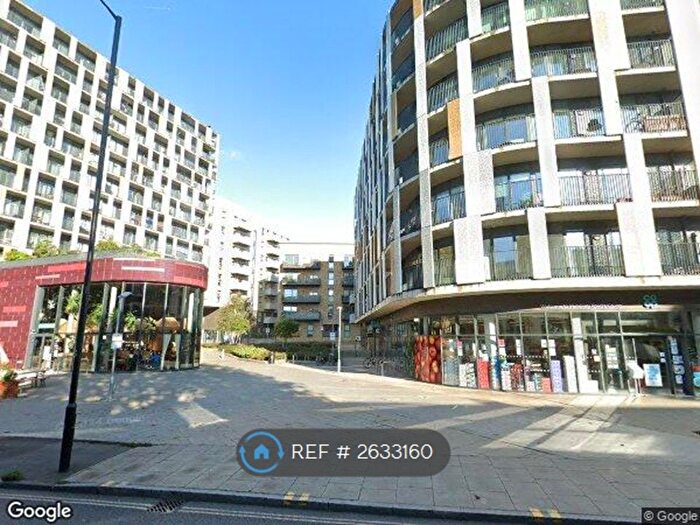 2 Bedroom Flat To Rent In Atkins Square, London, E8