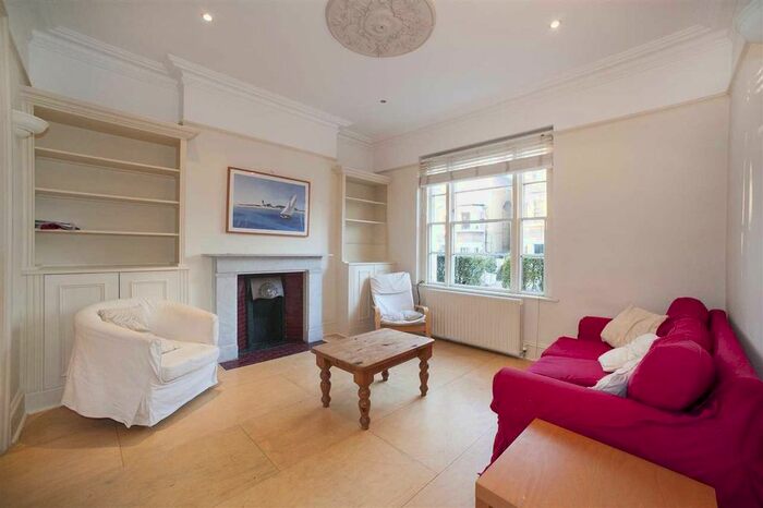 4 Bedroom Flat To Rent In Byron House, The Park, Ealing, W5