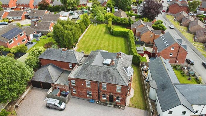 6 Bedroom Detached House For Sale In High Street, Tibshelf, Derbyshire, DE55