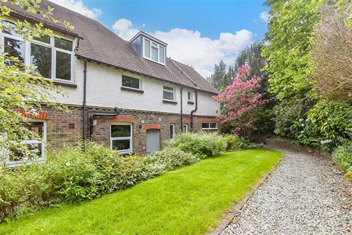 5 Bedroom Semi-Detached House For Sale In College Lane, East Grinstead, West Sussex, RH19