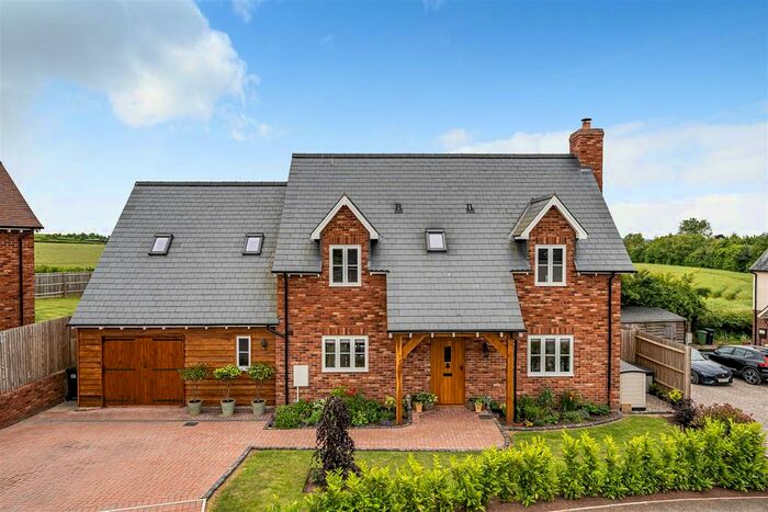 4 Bedroom Property For Sale In Willowbank Drive, Sutton St. Nicholas, Hereford, HR1