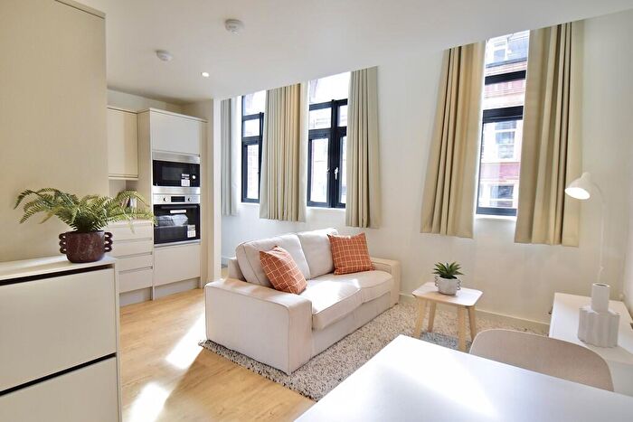1 Bedroom Apartment To Rent In Devonshire House, Leeds City Centre, LS1