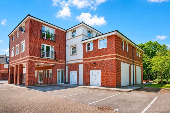 2 Bedroom Apartment To Rent In Claughton Court, Russet Drive, St Albans, Herts, AL4