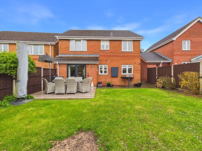 4 Bedroom Detached House For Sale In Morgan Close, Yaxley, PE7