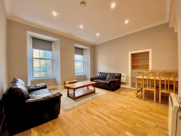 3 Bedroom Flat To Rent In Blair Street, Old Town, Edinburgh, EH1
