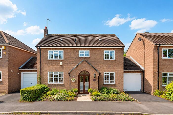 3 Bedroom Detached House For Sale In Park Lane Mews, Alwoodley, LS17