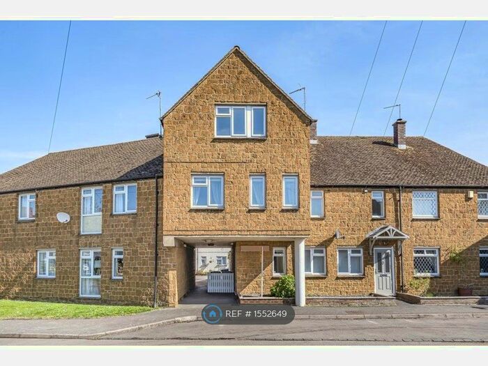 3 Bedroom Terraced House To Rent In Manor Court, Southam, CV47