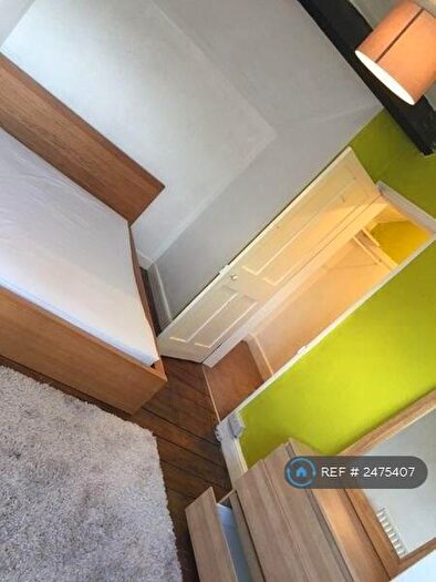 7 Bedroom Terraced House To Rent In Brunswick Street, Sheffield, S10