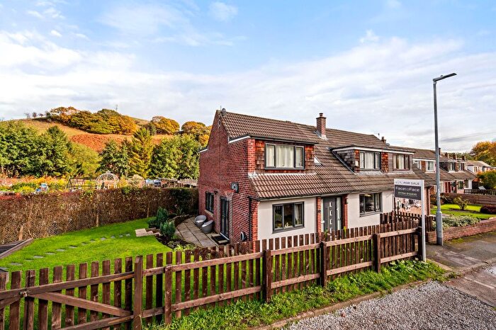 5 Bedroom Semi-Detached House For Sale In Cranberry Avenue, Todmorden, OL14