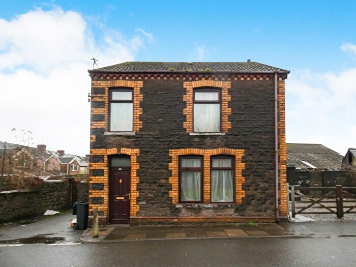1 Bedroom Flat To Rent In Dyffryn Road, Taibach, SA13