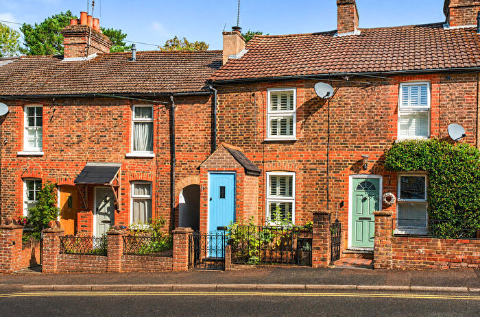 2 Bedroom Terraced House For Sale In Brighton Road, Godalming, Surrey, GU7